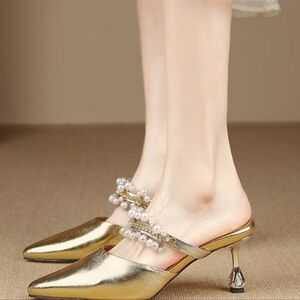 women shoes Heels